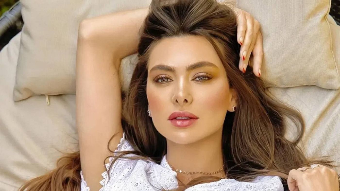 بالصورة: ستيفاني صليبا تستمتع بوقتها على الثلج في فقرا