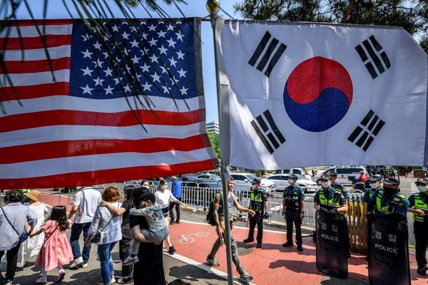 شراكة نووية محتملة بين واشنطن وسيول تشمل التخصيب والغواصات