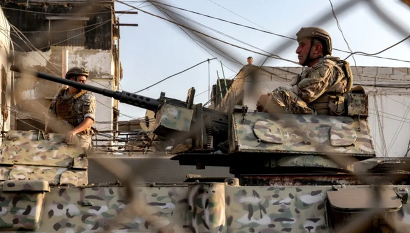 تفتيش منازل في الجنوب: 