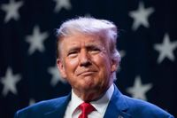 100 ألف تأشيرة تلغى منذ بداية عهد ترامب