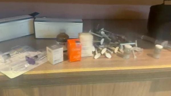 قوى الأمن توقف امرأتين في زحلة.. وضبط أجهزة وحقن تجميلية غير مرخّصة