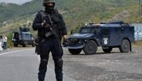صربيا تلوّح بالتدخل لحماية صرب كوسوفو في حال لم يتحرك "الناتو"