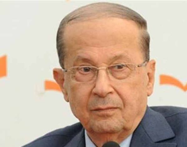 عون يُهنئ المتظاهرين ويُدين التعرّض لهم:
نحذر الأكثريّة الحاكمة وأجهزتها من استغلال
الحركة الإعتراضيّة لتحقيق مكاسب سياسيّة