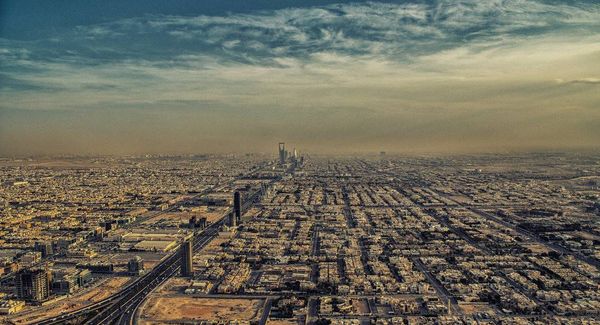 داعش يعلن مسؤوليته عن تفجير استهدف دورية للشرطة في السعودية