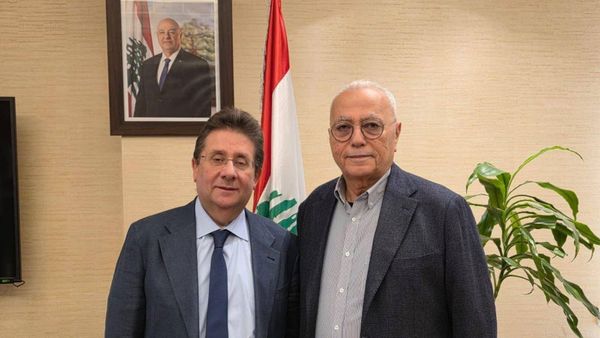 كنعان يبحث حاجات النازحين مع رئيس بلدية برج حمود
