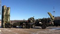 منظومة S-400 الصاروخية الروسية بسوريا 