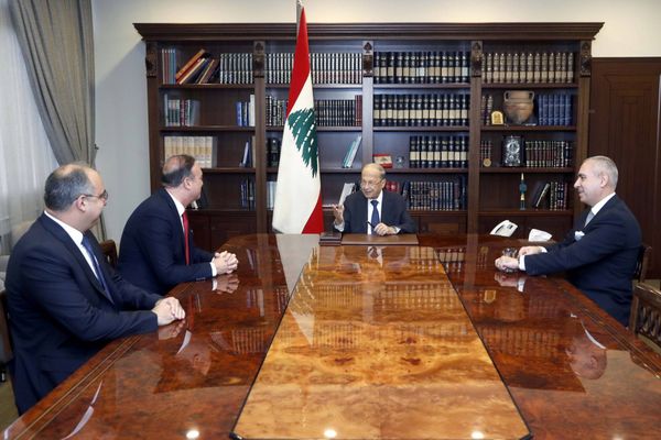 الرئيس عون استقبل سفيرين وقائما بالأعمال