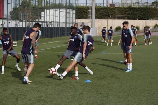 برشلونة يعود للتدريبات استعداداً لمواجهة بلد الوليد