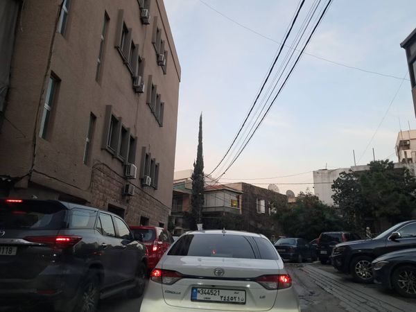 زحمة سير خانقة في الدكوانة