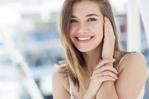 4 أخطاء شائعة ترتكبينها عند تفتيح البشرة... إحذريها!