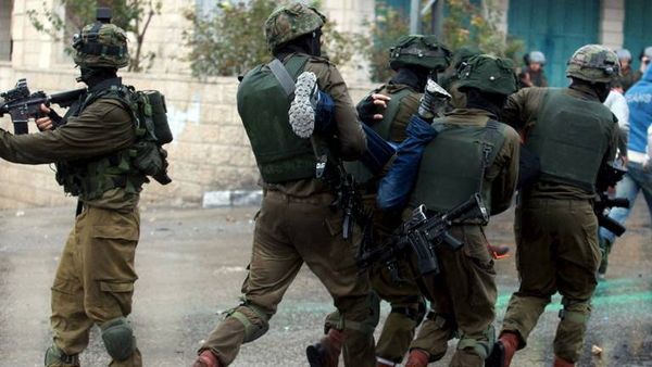 استشهاد أربعة فلسطينيين برصاص الاحتلال الاسرائيلي في غزة
تحضيرات فلسطينية في القدس لحماية المسجد الأقصى