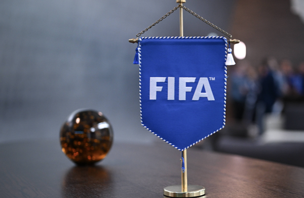 بعد ردة فعل غاضبة... فيفا يخفض سعر بعض تذاكر المونديال للجماهير الأكثر ولاء