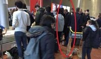 بالصورة: جعجع ينتظر حقيبته بالصف