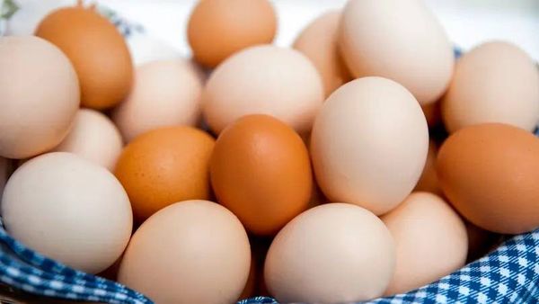 البيض غذاء مثالي… لكن ليس مع هذه الأطعمة الخمسة!