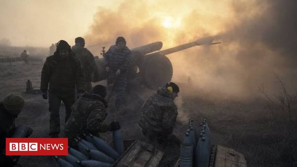 Ukraine crisis: US to give Kiev $200m in defence support