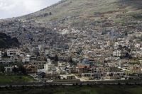 بالفيديو... عدوان "اسرائيلي" على القنيطرة السورية
