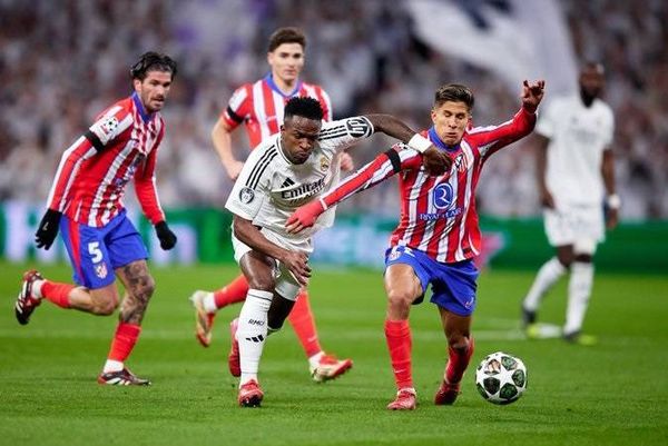 دربي مدريد يستعر والحسم النهائي في ملعب "متروبوليتانو"
أسلحة الظل و"جبن" سيميوني ينقذان ريال من عبث أنشيلوتي