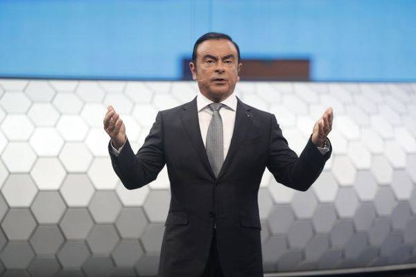 كارلوس غصن إلى "نيسان" مجددًا؟!