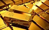 استقرار أسعار الذهب وسط ترقب الأسواق لبيانات التضخم الأميركية