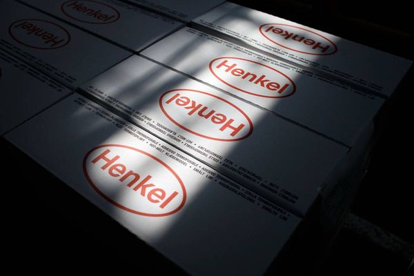 "هنكل" الألمانية لصناعة الكيماويات تتخارج من روسيا بسبب غزو أوكرانيا