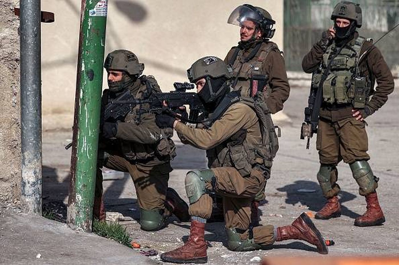 استشهاد شاب فلسطيني برصاص الإحتلال في مدينة الخليل