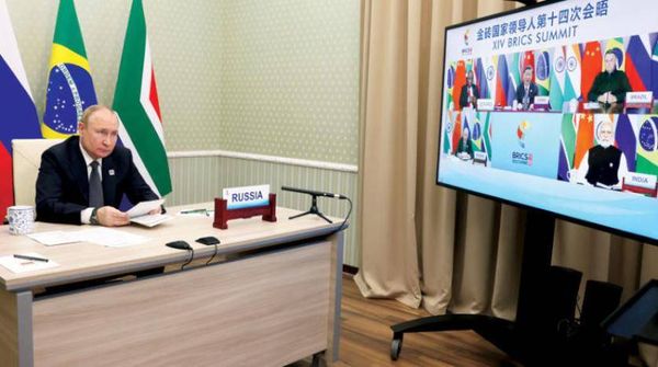 روسيا تدعم انضمام إيران والأرجنتين إلى "بريكس"