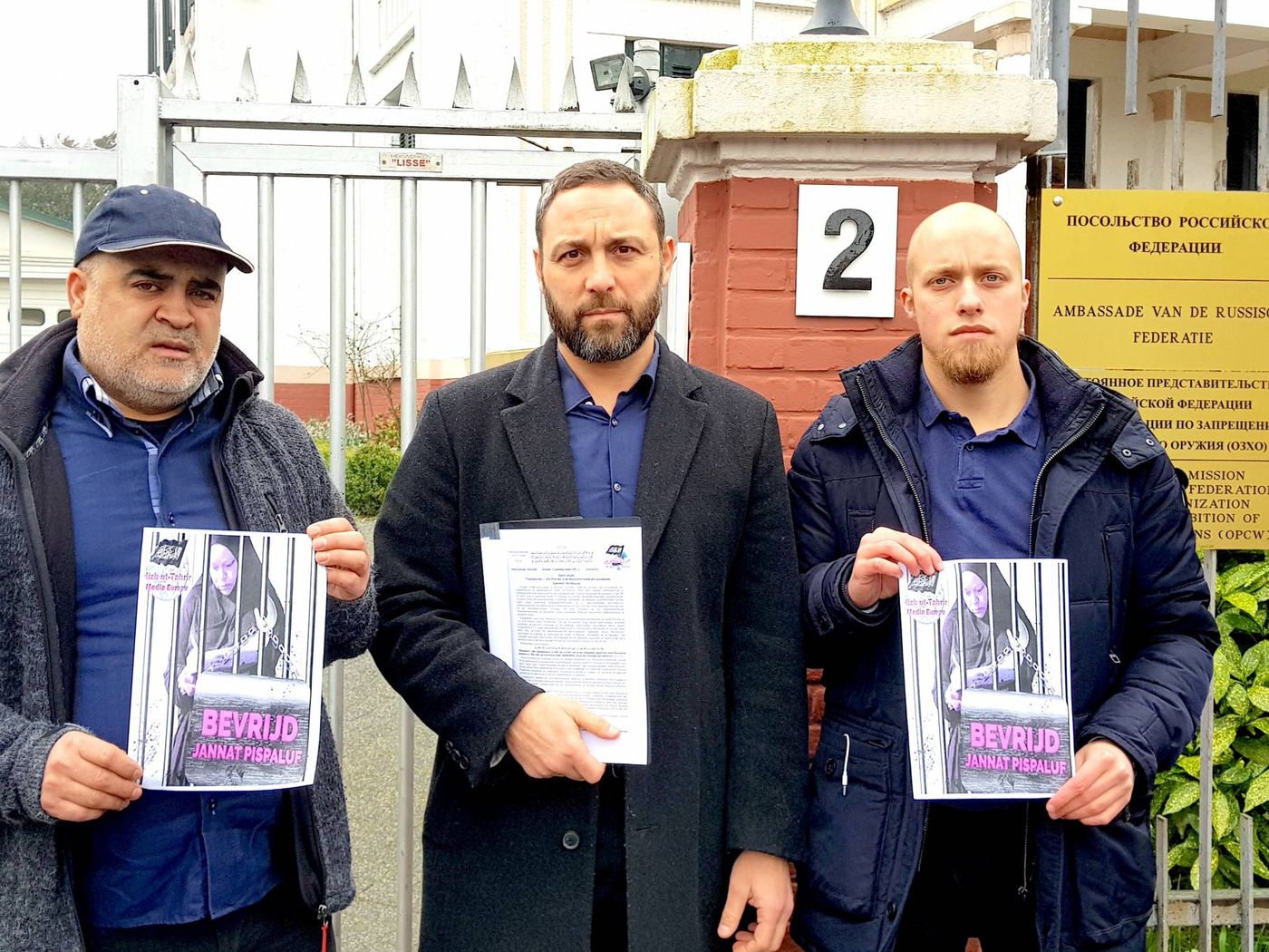 Delegatie Hizb ut Tahrir Nederland brengt bezoek aan de Russische ambassade in Den Haag