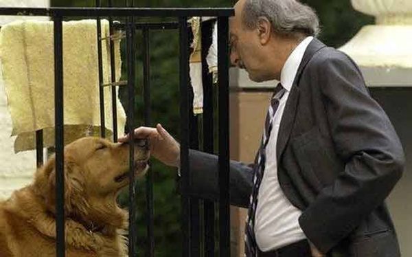 تلويح جنبلاط بمقاطعة الانتخابات يزيد من خساراته
