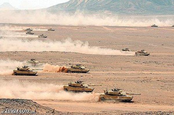 بالفيديو تعزيزات الجيش الاردني لمواجهة داعش 