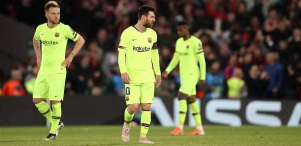 بعد كارثة ليفربول.. ميسي يطالب بطرد 3 نجوم