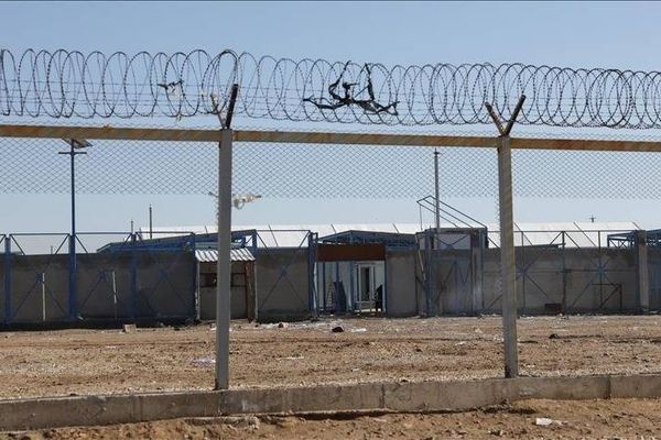 العراق: لا يمكن الحديث عن تسليم معتقلي 