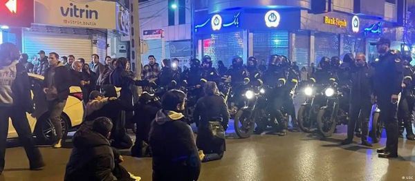 تراجع في وتيرة الشغب داخل طهران