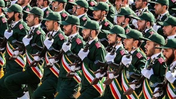 القوات البرية للحرس الثوري الإيراني: تفكيك "خلية إرهابية" في سيستان وبلوشستان والقضاء على 2 من عناصرها