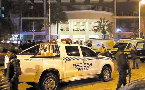 هجوم مسلح على فندق «الغردقة المصرية»
«داعش» يفجر خط الغاز بين مصر والاردن