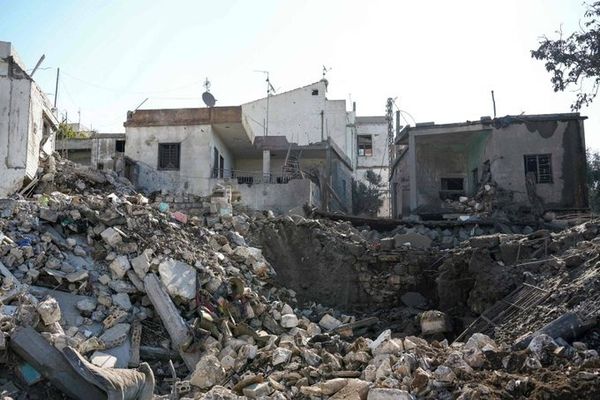 وزارة الصحة: 4 شهداء و20 جريحًا في حصيلة أولية للغارات التي شُنّت صباح اليوم