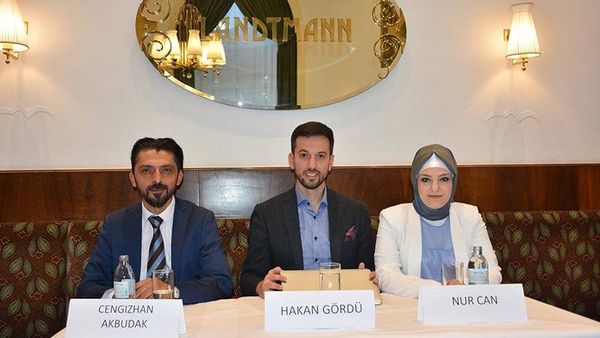 أتراك النمسا يؤسسون حزبا جديدا للنضال ضد اليمين المتطرف