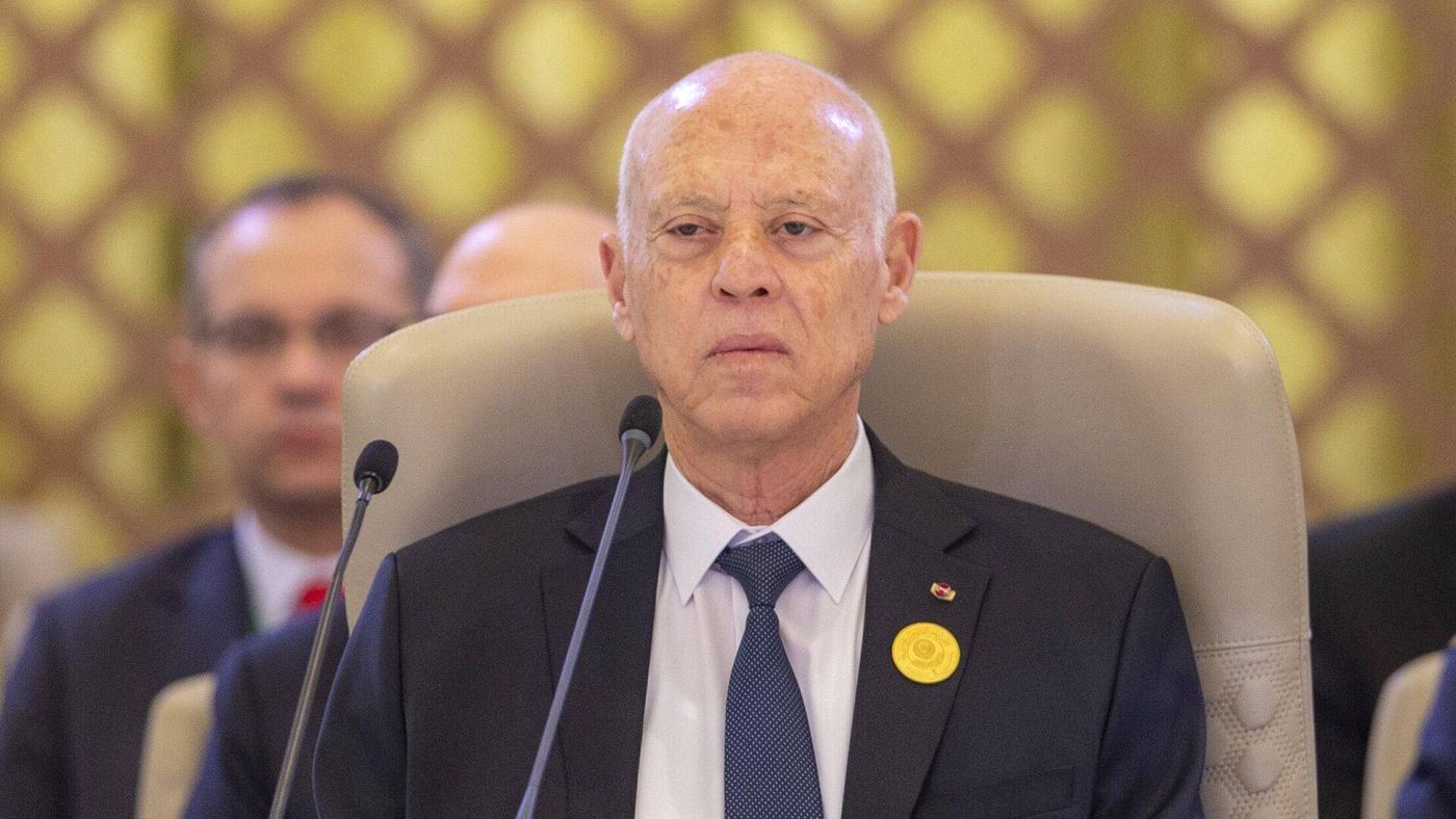الرئيس التونسي يعفو عن 951 محكوماً