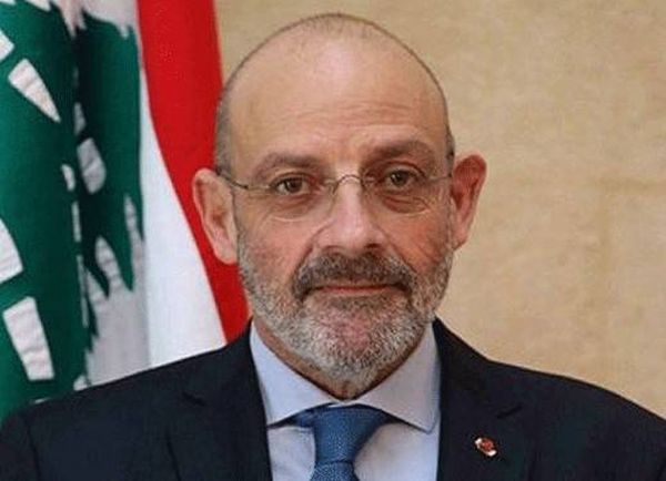 الوزير السابق يعقوب الصراف يعلن الترشح للانتخابات