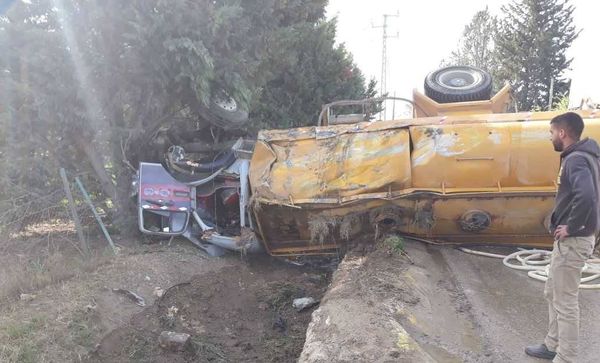 بالصورة.. حادث سير مروع على طريق زحلة