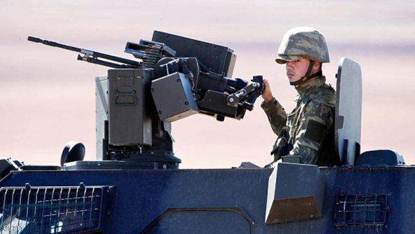 إصابة 8 جنود أتراك في انفجار عبوة ناسفة