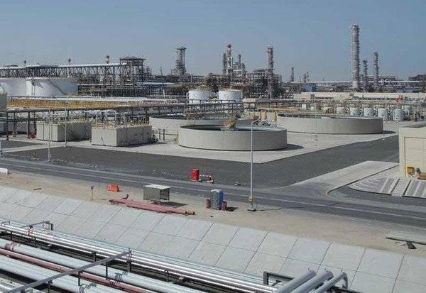 مصادر: "أدنوك" الإماراتية تصدر خاما نفطيا جديدا في نوفمبر