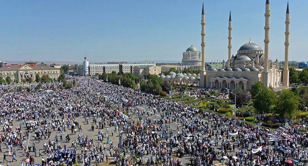 مسيرة في العاصمة الشيشانية لدعم مسلمي الروهينجا