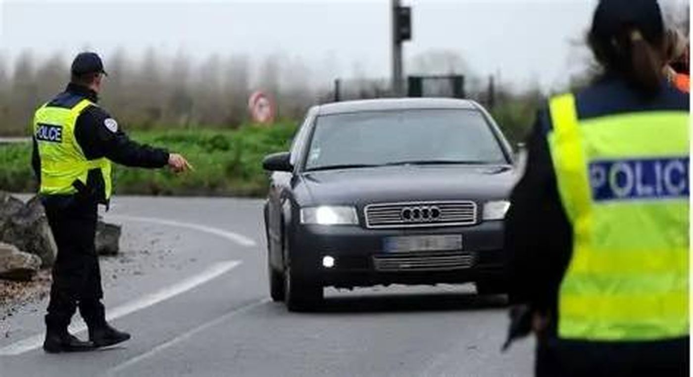 الشرطة الفرنسية توقف مشتبهًا به في طعن ثلاث نساء