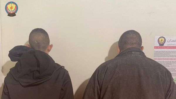 أمن الدولة: توقيف شخصين سرقا 12 ألف دولار 
من محل Wish Money بواسطة الكسر