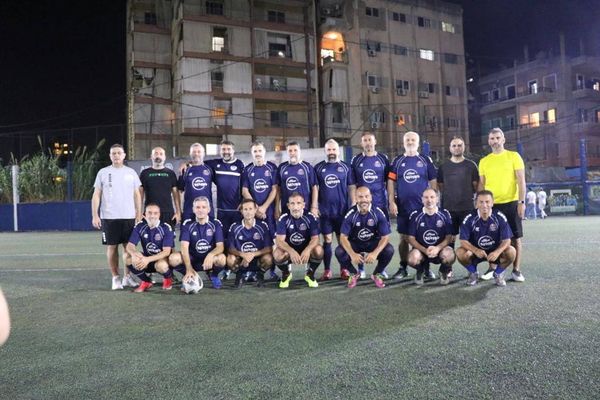 دورة كروية للقدامى على ملعب الشرق في فرن الشباك
فوز الأهلي صربا على شباب الساحل