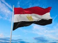 مع الصين والإمارات... مصر تستعد لمشروعين ضخمين لتخزين الطاقة في إفريقيا