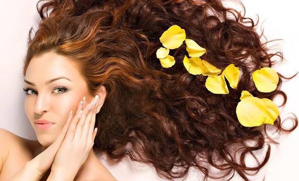 الطبيعة.. أفضل علاج لشعرك