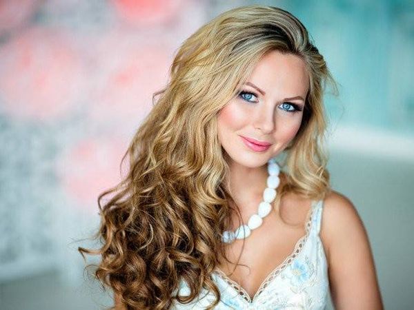 للنساء.. 6 فوائد جمالية للصفع على الوجه!