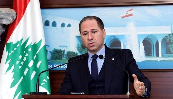 الجميّل: لا حوار إلا بعد تسليم السلاح