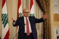 مكتب سلام: لا نعتمد نهج التسريبات.. ومواقف رئيس الحكومة رسمية ومباشرة